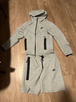 Nike Tech Hoodie N Shorts Grey