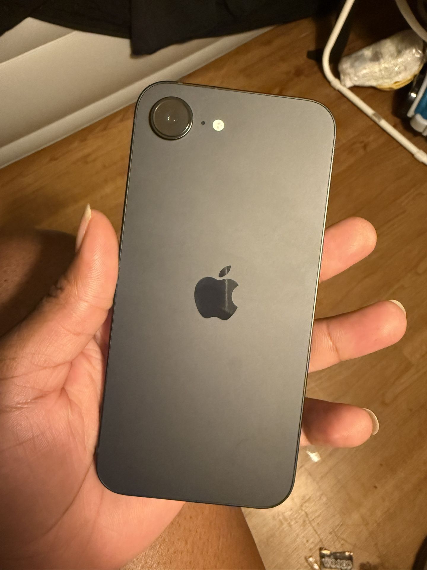 IPhone 16e