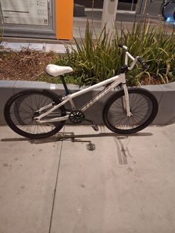 2020 24" Haro Race Bmx New Tires Super Fast And Light Wieght,ready To Ride $150