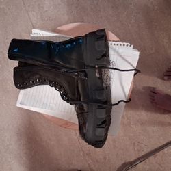 Women's Pathen Leather Combat Boots