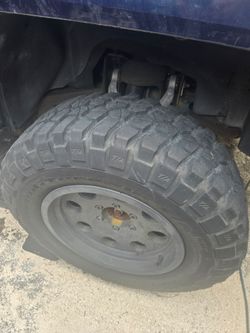 5 tires and rims toyota  español and English