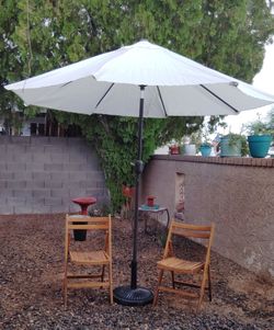 Beige umbrella 9 ft new