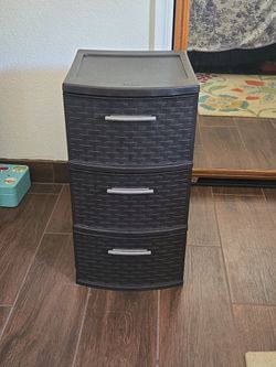 3 drawer sterilite tower