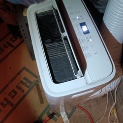 12000 BTU MIDEA PORTABLE WINDOW AC AIR CONDITIONER