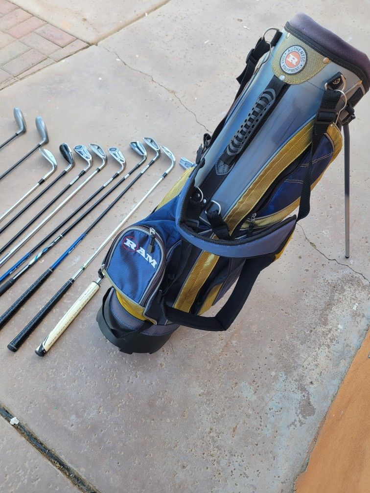 Golfing Set