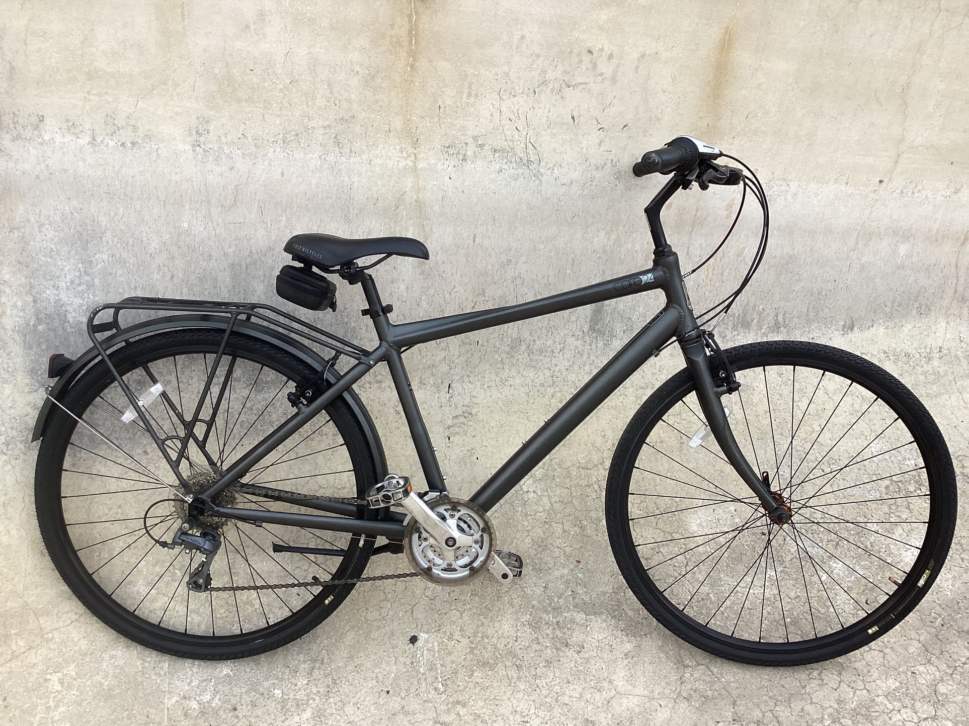 Felt Bicycles Verza Café 24 Deluxe Outlet LARGE LIKE NEW