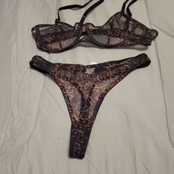 New Panties , Dresses, And Women's Blouses
