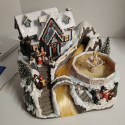 Vintage Avon Christmas Fiber Optic Musical Scene TESTED WORKS PERFECT