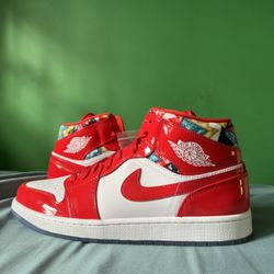 Nike Air Jordan 1 Mid Red Patent Size 11.5