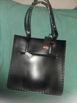 HARLEY DAVIDSON PURSE...NEW IN PKG..