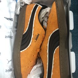 Puma Suede “the Smurfs” Size 9 (rare)