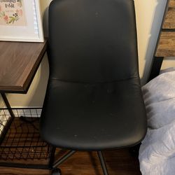 Rolling Office Chair