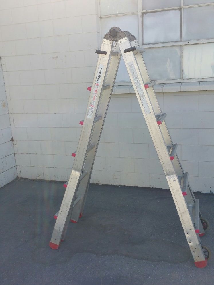 Jaws telescopic ladder Featherlite jlt26 26 ft