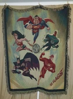 Justice league DC six flags blanket throw