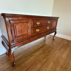 Vintage Bernhardt Buffet Cherry Wood Sideboard Original Price $4,500
