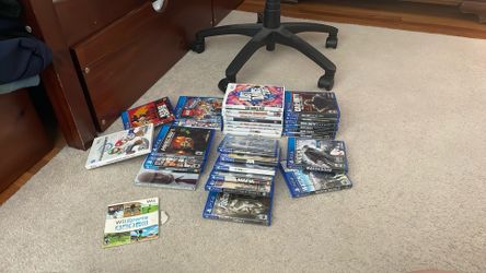 Lot Of Wii And PS4 Video Games