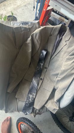 H&M full suit (M slim fit)