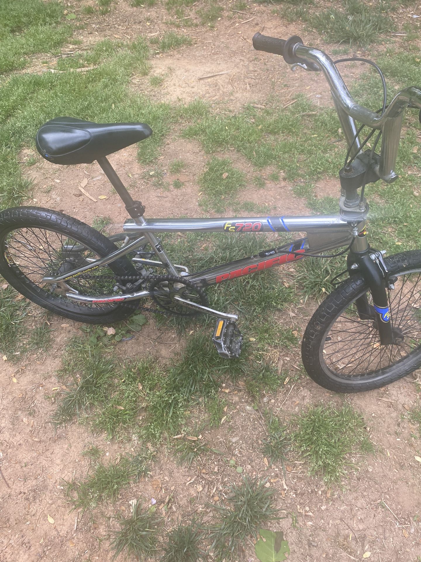 Pacific fs720 Vtg bike