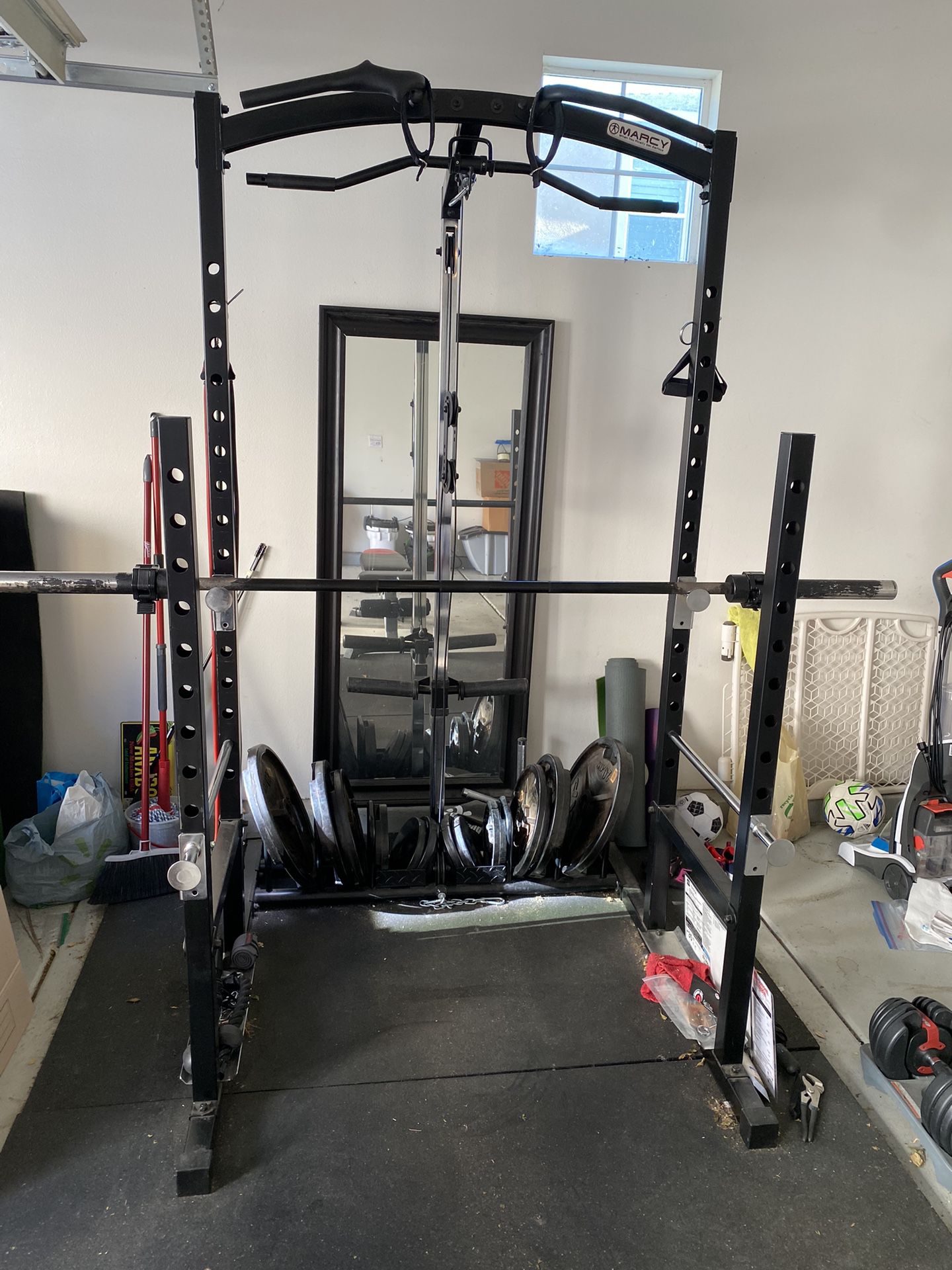 Squat Rack and Cable Pull Machine