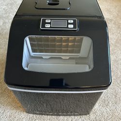 Frigidaire Ice Maker 