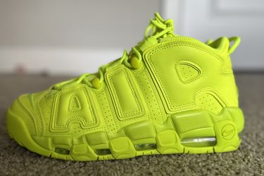 Nike Volt Uptempo