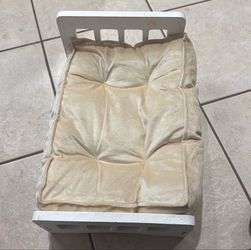 Newborn photography bed