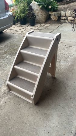 Dog stairs