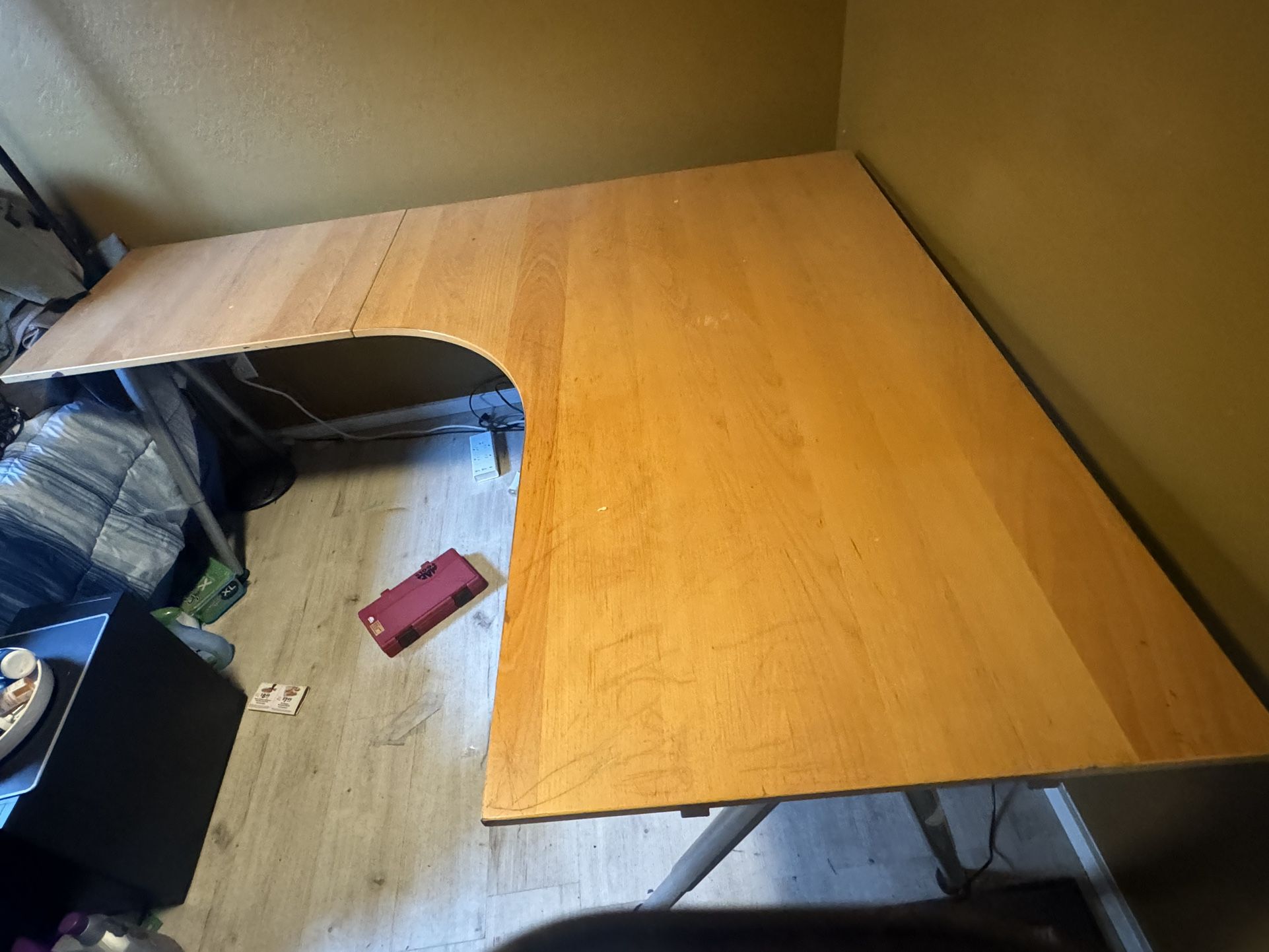 IKEA L Shaped Desk
