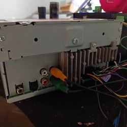 Double DIN Pioneer Radio For Sale With Remote Control