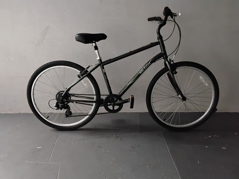 BICYCLE RALEIGH 7 SPEED SIZE 26 BRAND NEW