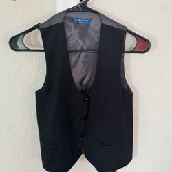 Boys Black Dress Vest. Size 10