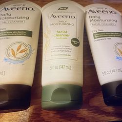 3 Aveeno Cleanser