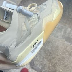 Jordan 4s