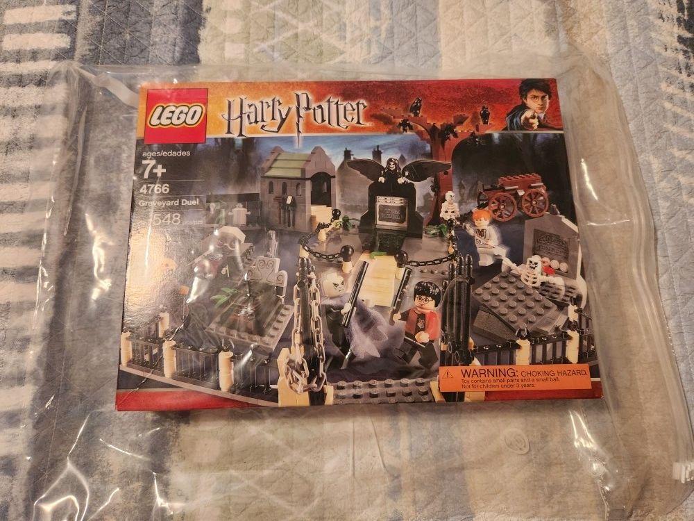 LEGO HARRY POTTER #4766 GRAVEYARD DUEL
