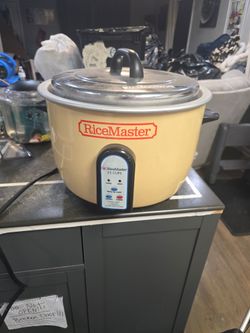 RiceMaster Rice Cooker