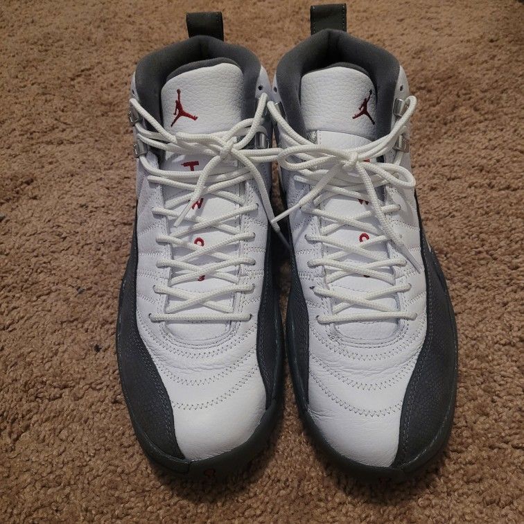 Jordan 12 Retro White Grey