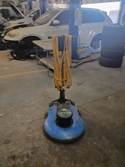 Floor polisher