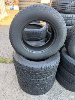 4 llantas 275/65r18 95% de vida por $360