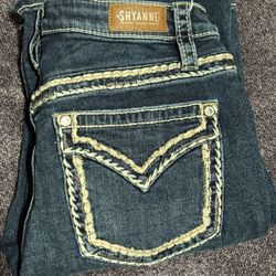 Woman’s Shyanne Jeans