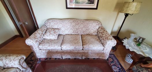 Sofa FREE