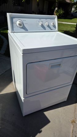 . ELECTIC .. DRYER..KENMOORE.