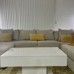 Ashley Cream Sectional 