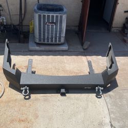 Rear bumper for 03 Grand cherroke
