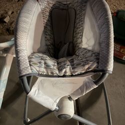 Electronic Baby Rocker