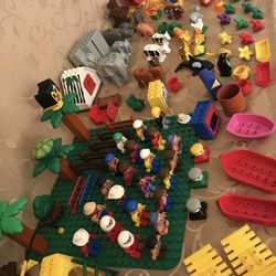 LEGOS