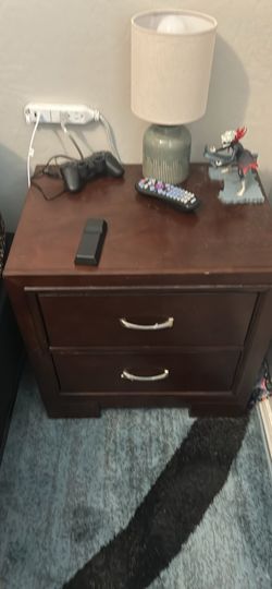 Dresser and night stand set