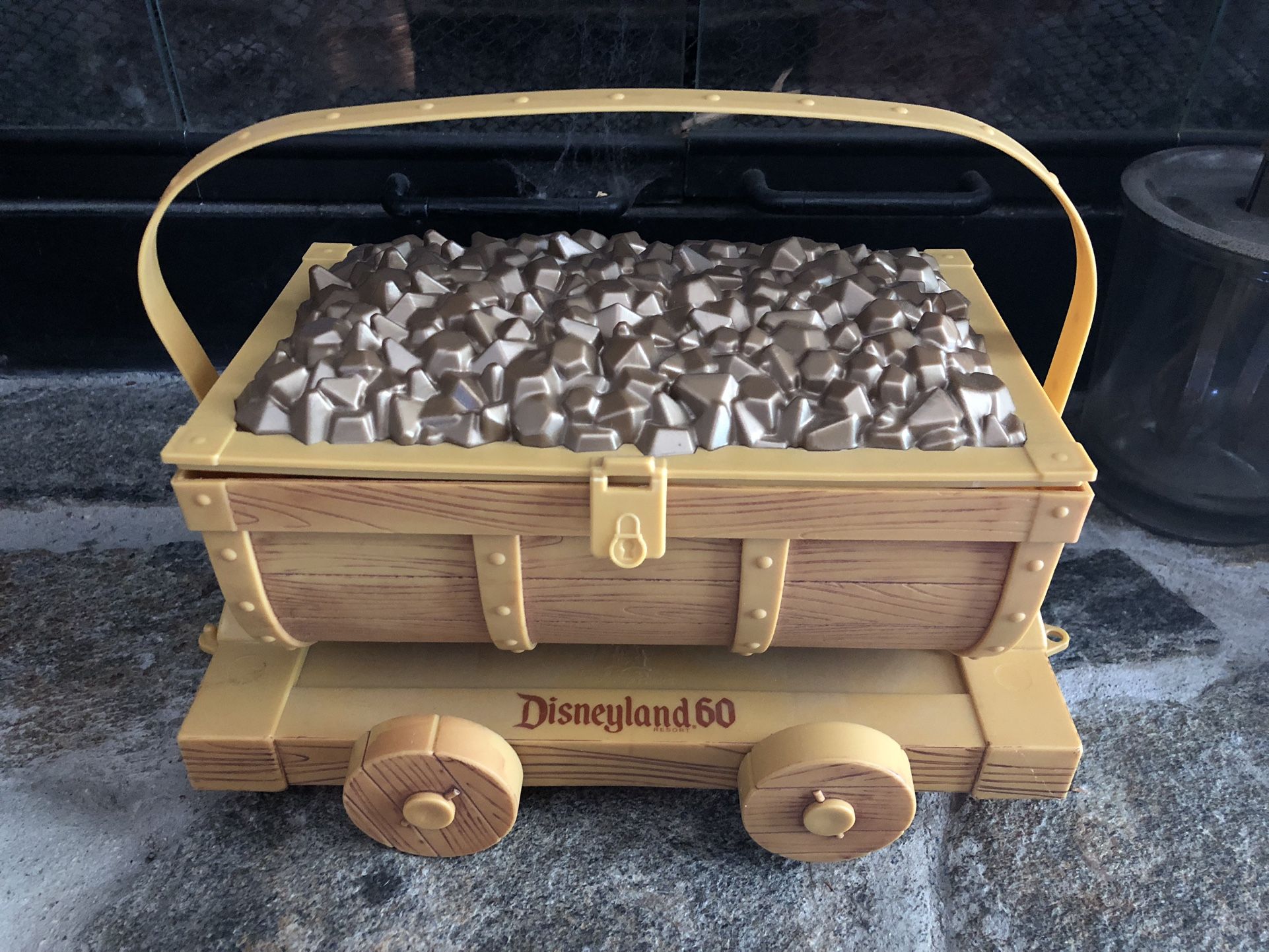 Disneyland 60th Anniversary - Gold Mine Cart - Popcorn Bucket - Snow White
