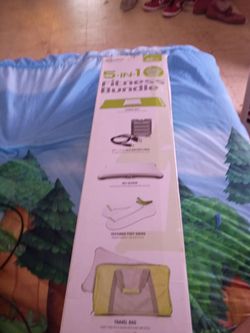 Wii fit 5-in-1 fitness bundle sealed and comes with games