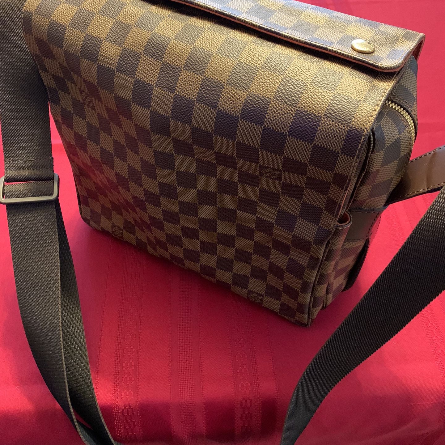 LV backpack for Sale in Tacoma, WA - OfferUp