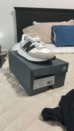 Woman’s Shoes